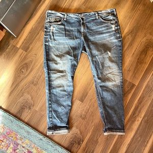 Silver & Co Distressed Girlfriend Jeans 👖 Midrise size 24 Plus, 29 Length